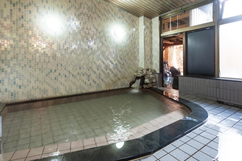Hotel Mikunitoge Onsen Oyado Honjin Yuzawa  Exterior foto