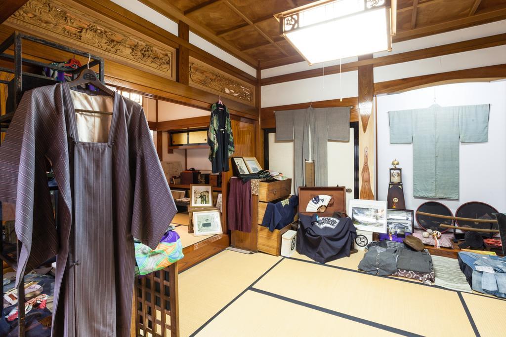 Hotel Mikunitoge Onsen Oyado Honjin Yuzawa  Exterior foto